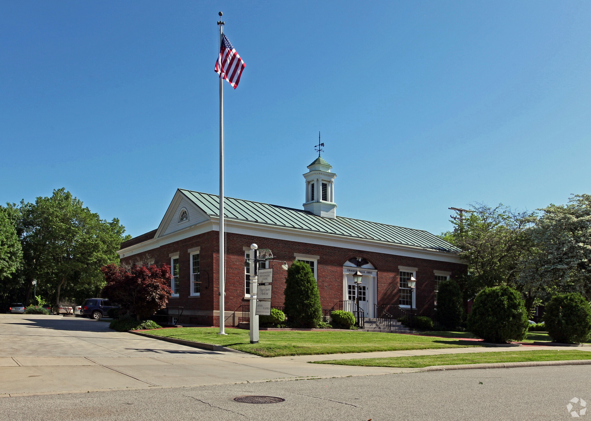 34 W Washington St, Chagrin Falls, OH for sale Primary Photo- Image 1 of 15