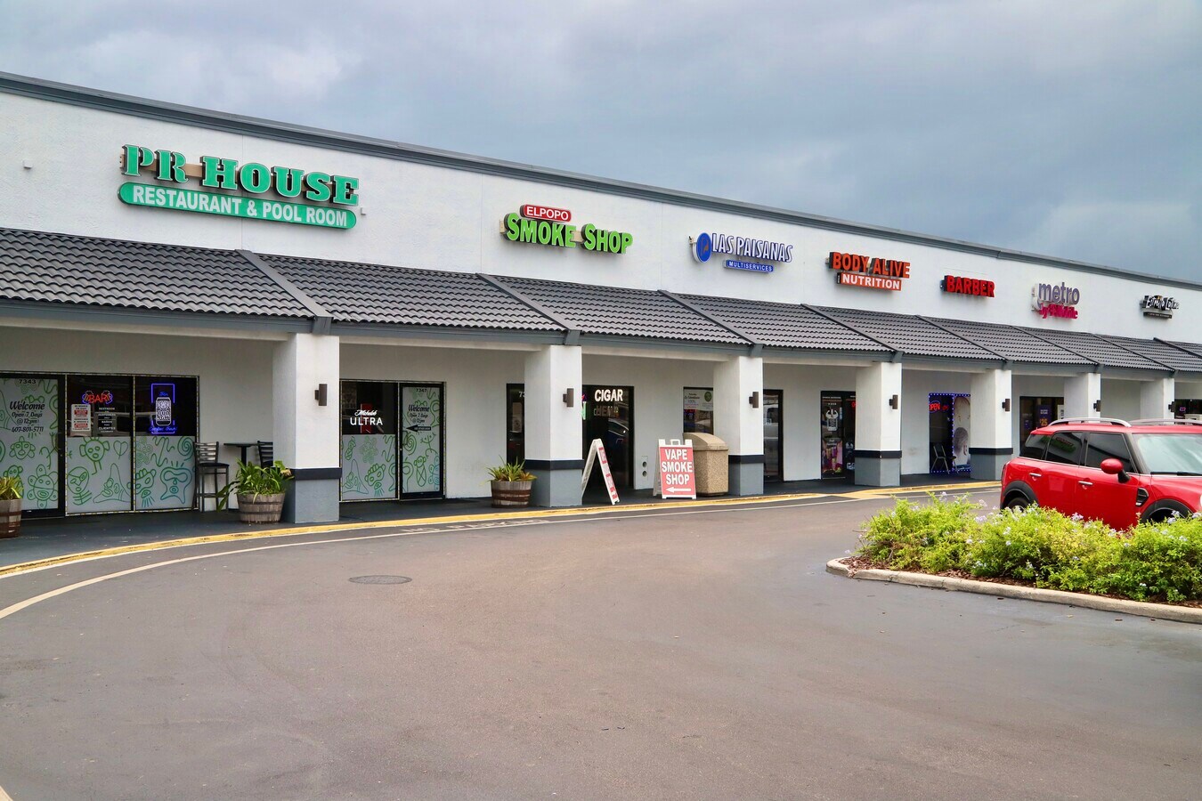 73257371 Lake Underhill Rd, Orlando, FL 32822