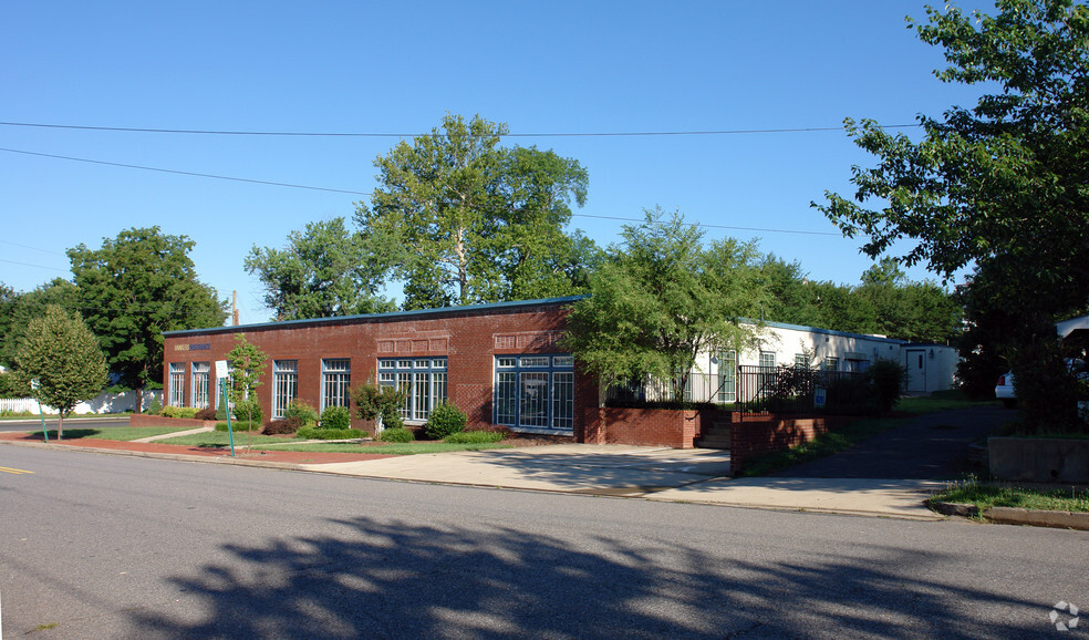 415-417 Wolfe St, Fredericksburg, VA for lease - Building Photo - Image 2 of 54