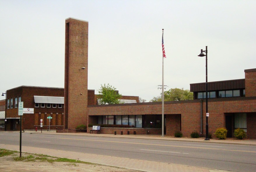 400 First Street South Suite 300 St Cloud Mn 56301 300 E Saint Germain St, Saint Cloud, MN 56304 - 300 Building | LoopNet