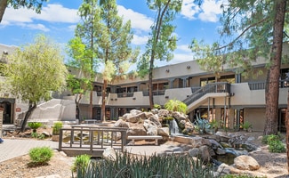More details for 301 E Bethany Home Rd, Phoenix, AZ - Office, Office/Medical for Lease