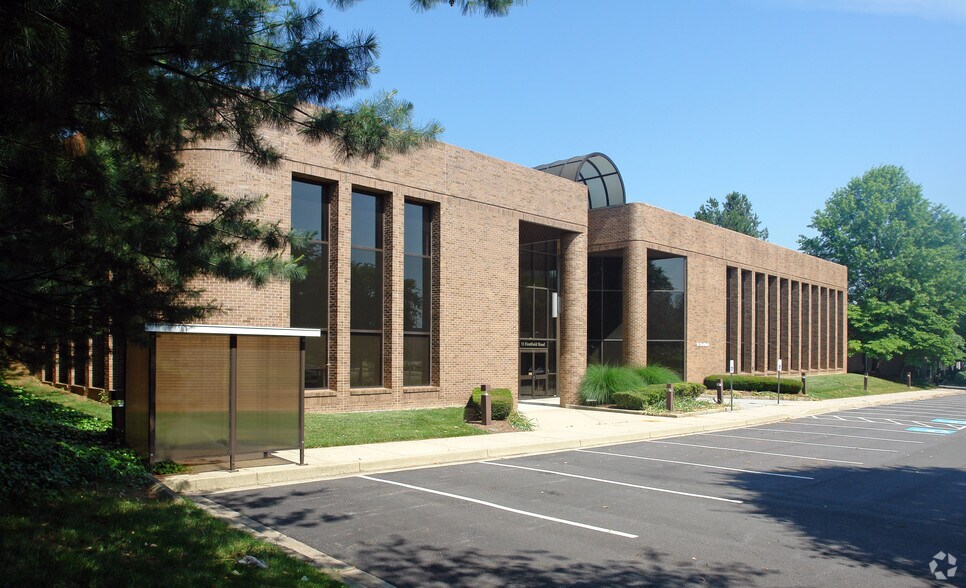 13 Firstfield Rd, Gaithersburg, MD for sale - Primary Photo - Image 1 of 1