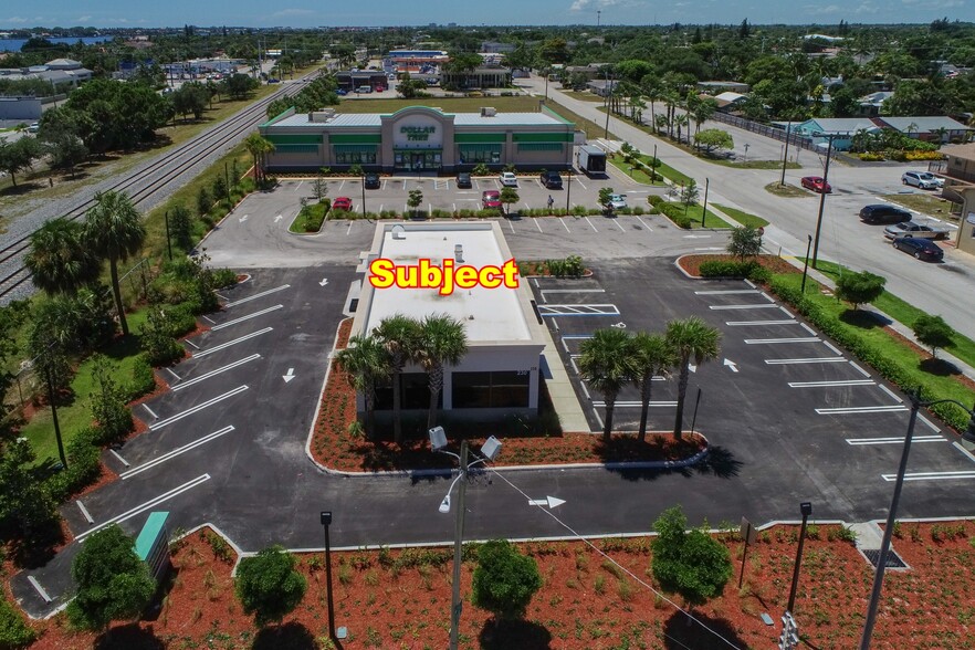 200 W Lantana Rd, Lake Worth, FL for sale - Building Photo - Image 2 of 7