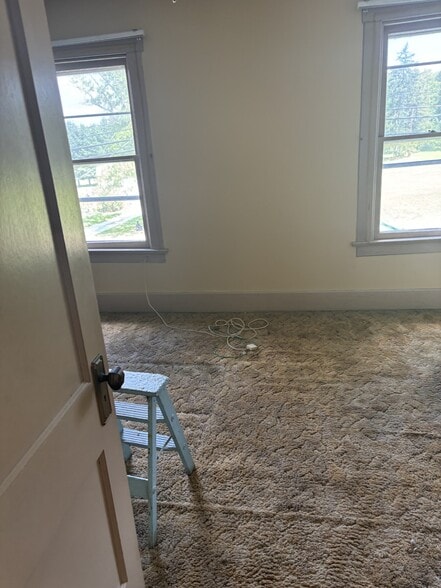 235 E Western Reserve Rd, Poland, OH for sale - Building Photo - Image 3 of 20