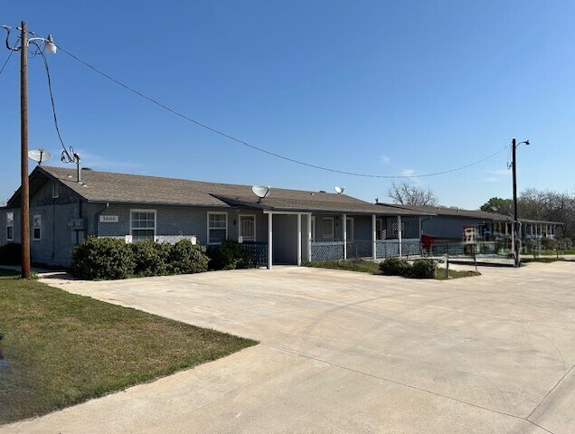3000 N Cardinal Rd, Azle, TX for sale - Building Photo - Image 1 of 1