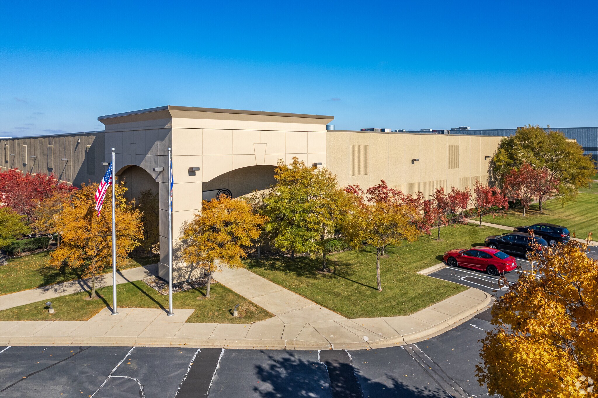 8580 N Valley Forge Ln, Maple Grove, MN for sale Primary Photo- Image 1 of 1