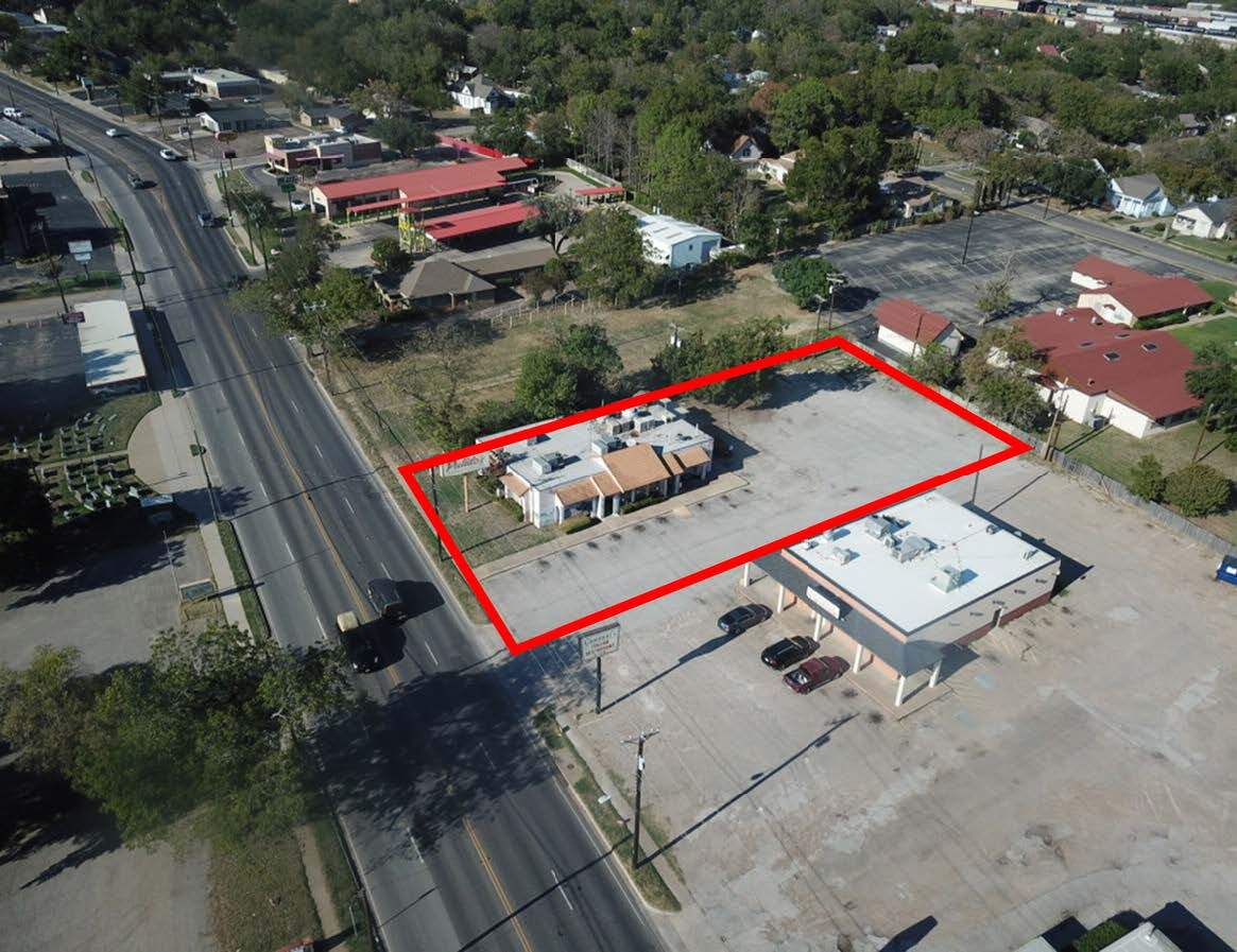 812 N Main St, Cleburne, TX for sale Aerial- Image 1 of 1