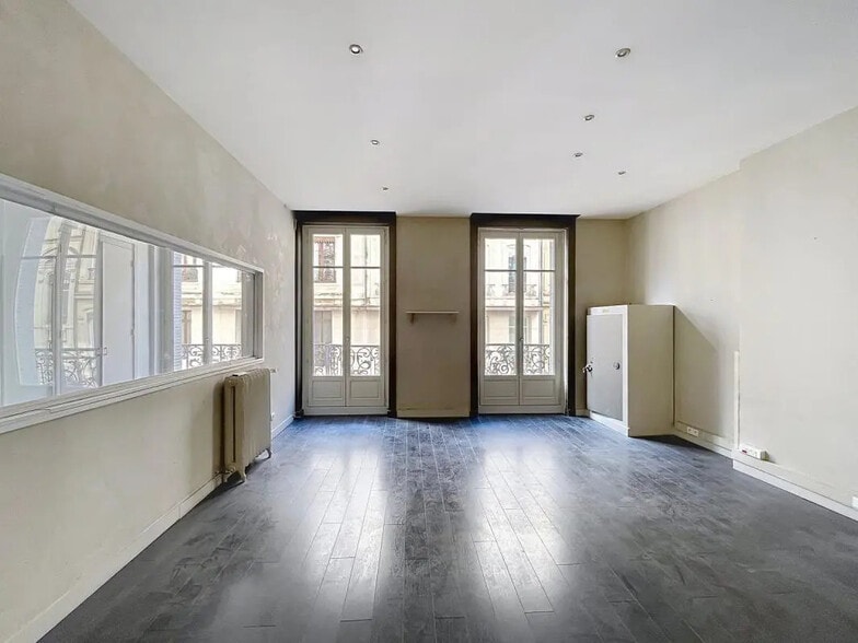 31 Rue Grenette, Lyon for lease - Interior Photo - Image 2 of 8