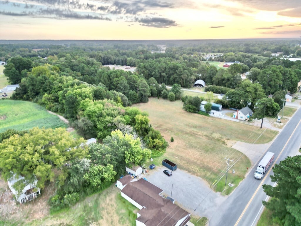 16445 General Puller Hwy, Deltaville, VA for sale Building Photo- Image 1 of 7
