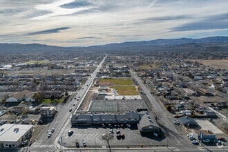 41-95 W Main St, Fernley, NV - AERIAL  map view