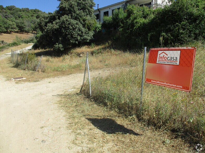 Land in Santa María de la Alameda, Madrid for sale - Primary Photo - Image 1 of 4