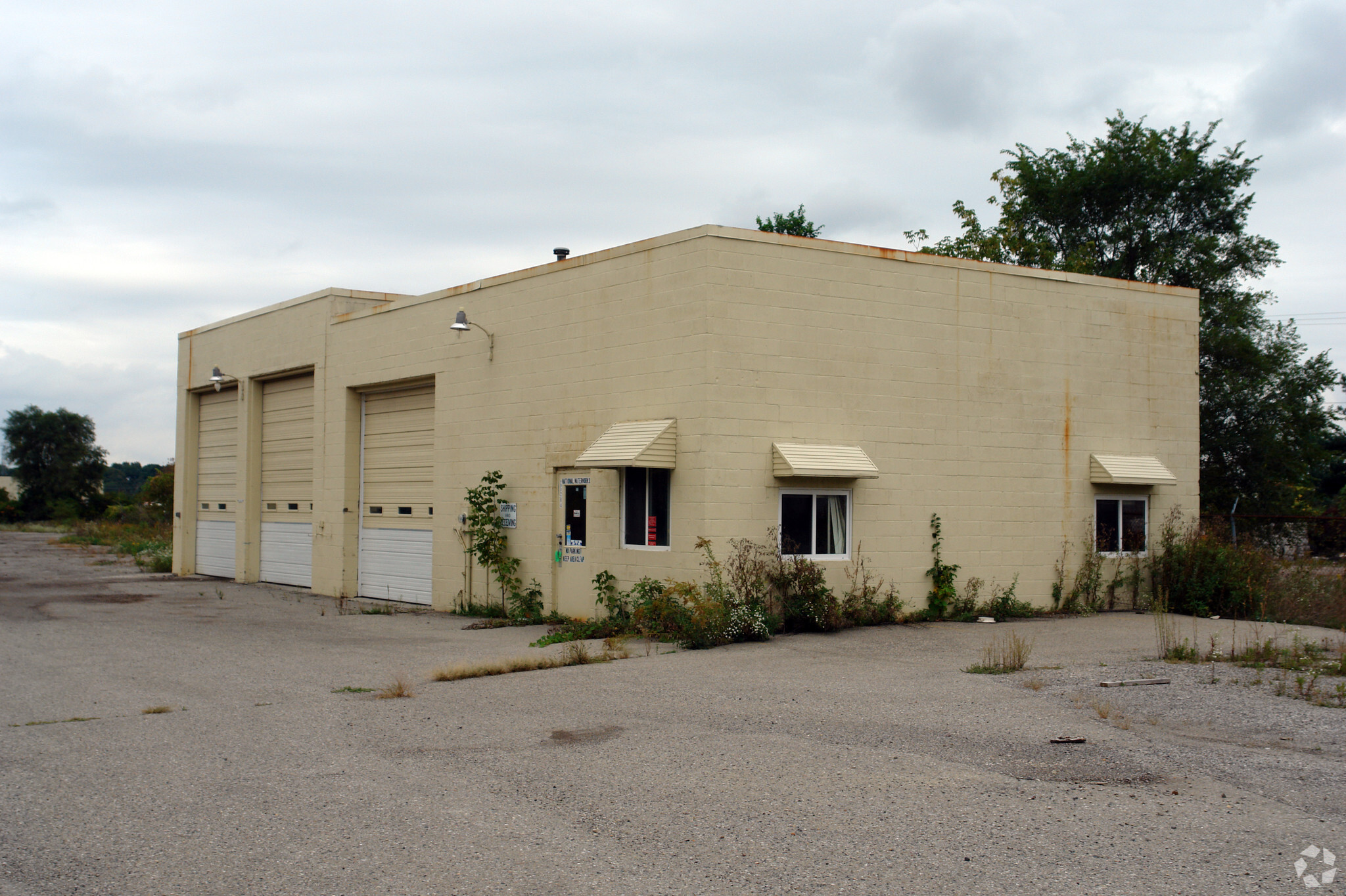 25280 Seeley Rd, Novi, MI for lease Building Photo- Image 1 of 5