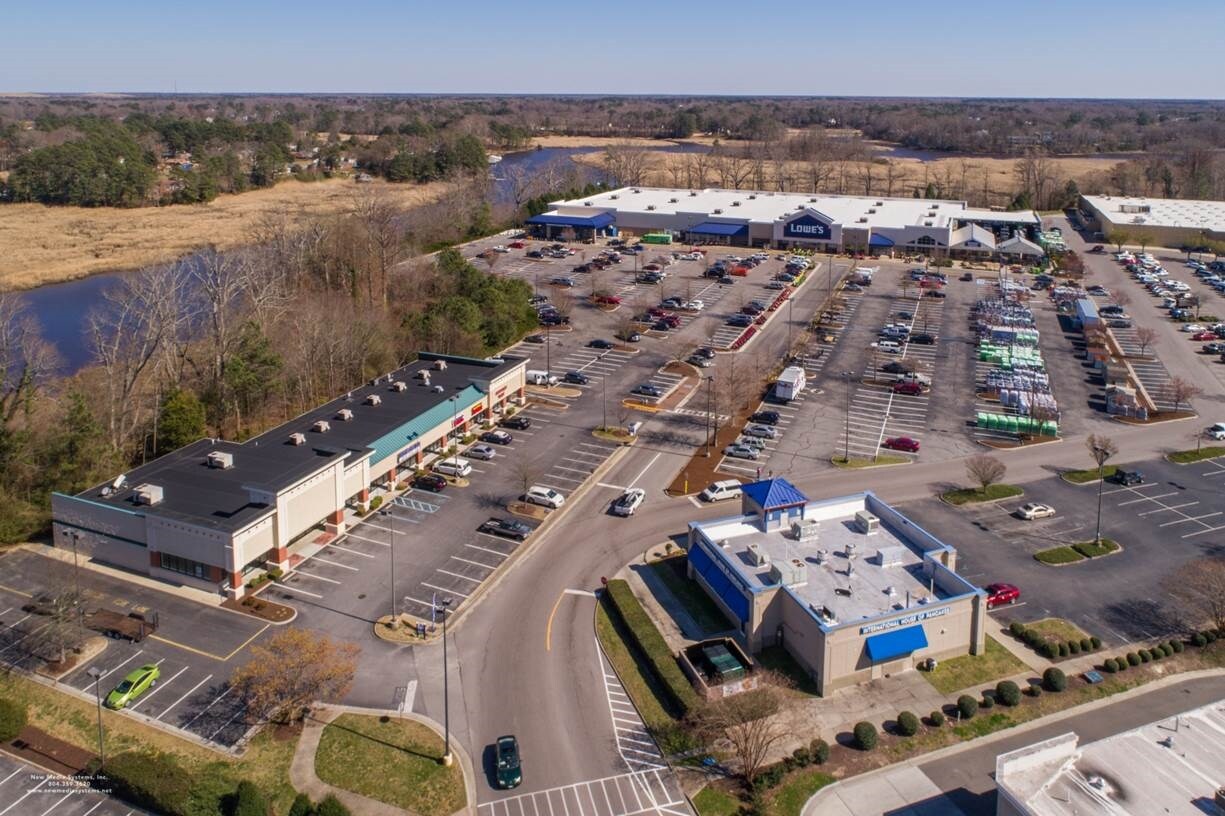 12081214 N Main St, Suffolk, VA 23434 Suffolk Village Shopping Center