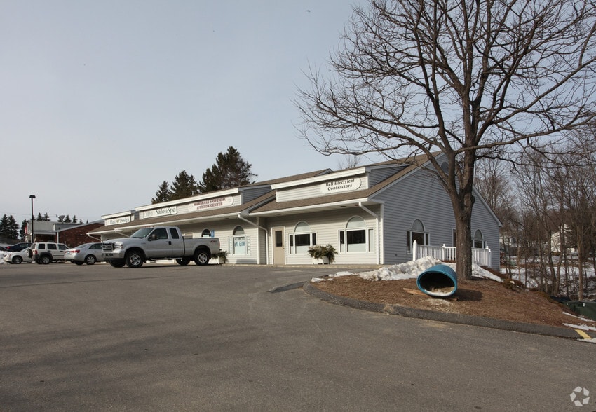 875-881 New Harwinton Rd, Torrington, CT for sale - Primary Photo - Image 1 of 1