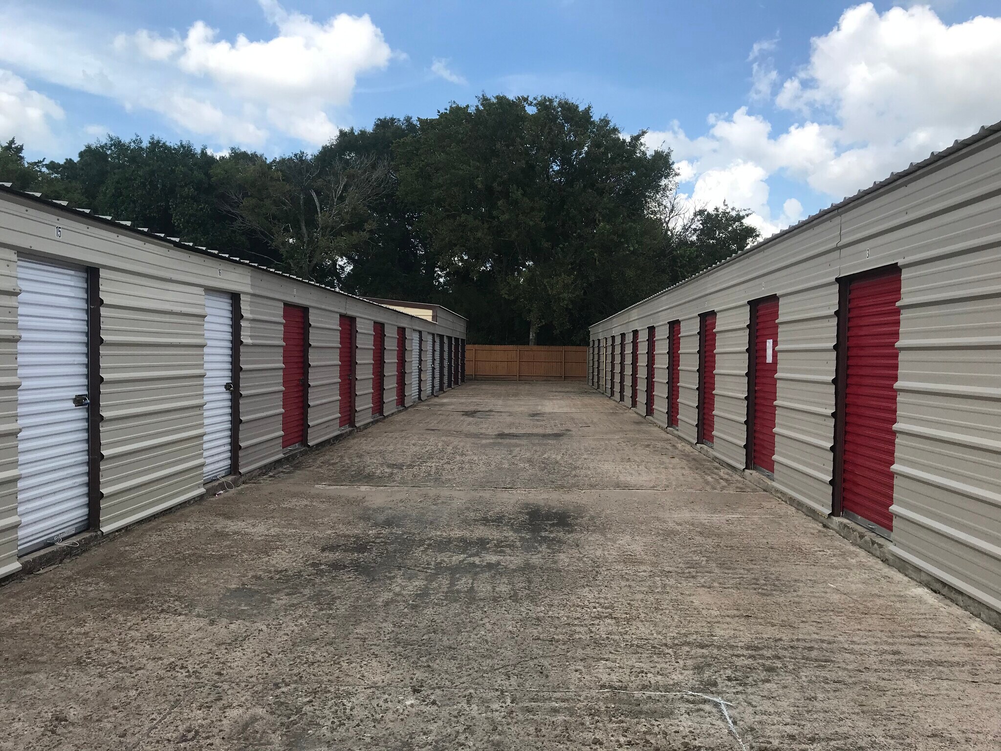 103 W Cemetary Rd, Angleton, TX for sale Building Photo- Image 1 of 1