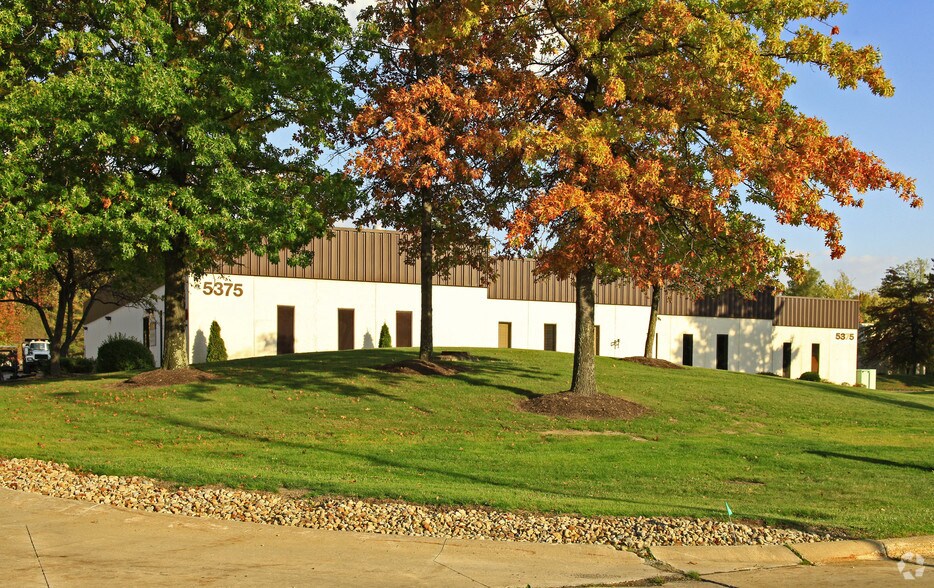 5375 Naiman Pky, Solon, OH for sale - Primary Photo - Image 1 of 1