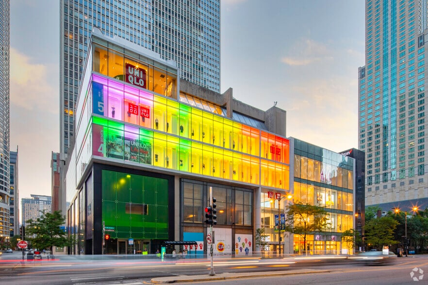 830 N Michigan Ave, Chicago, IL for lease - Building Photo - Image 1 of 5