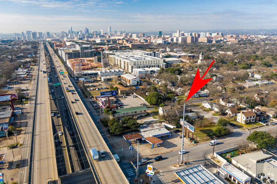 3800 N IH 35, Austin, TX for sale - Building Photo - Image 1 of 1