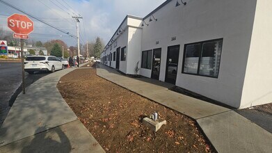 564-594 Success Ave, Stratford, CT for lease Interior Photo- Image 2 of 11