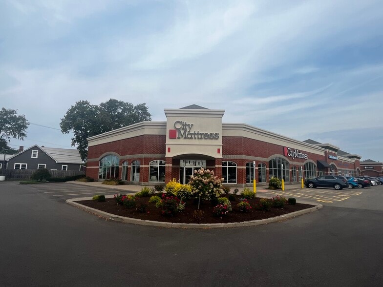 4154 McKinley Pky, Buffalo, NY for lease - Building Photo - Image 1 of 5