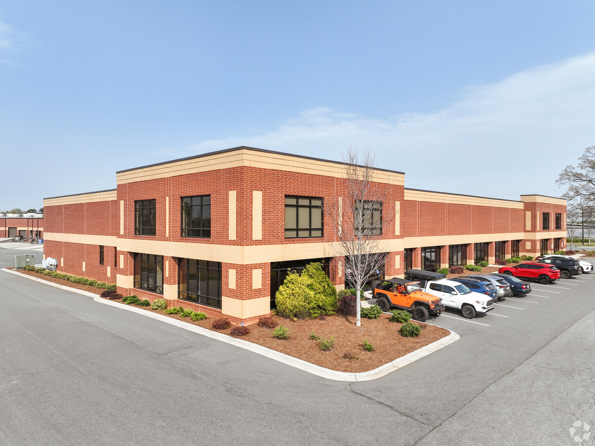 115 Corporate Center Dr, Mooresville, NC for lease Building Photo- Image 1 of 5