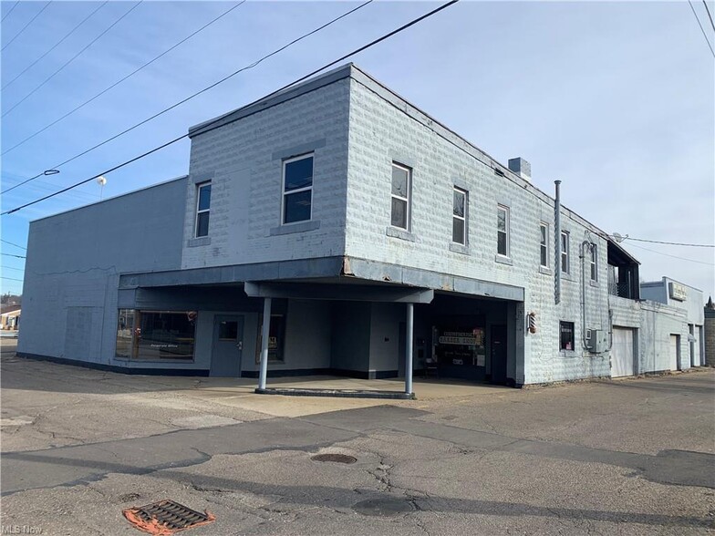 145 1st Dr NE, New Philadelphia, OH for lease - Building Photo - Image 2 of 28