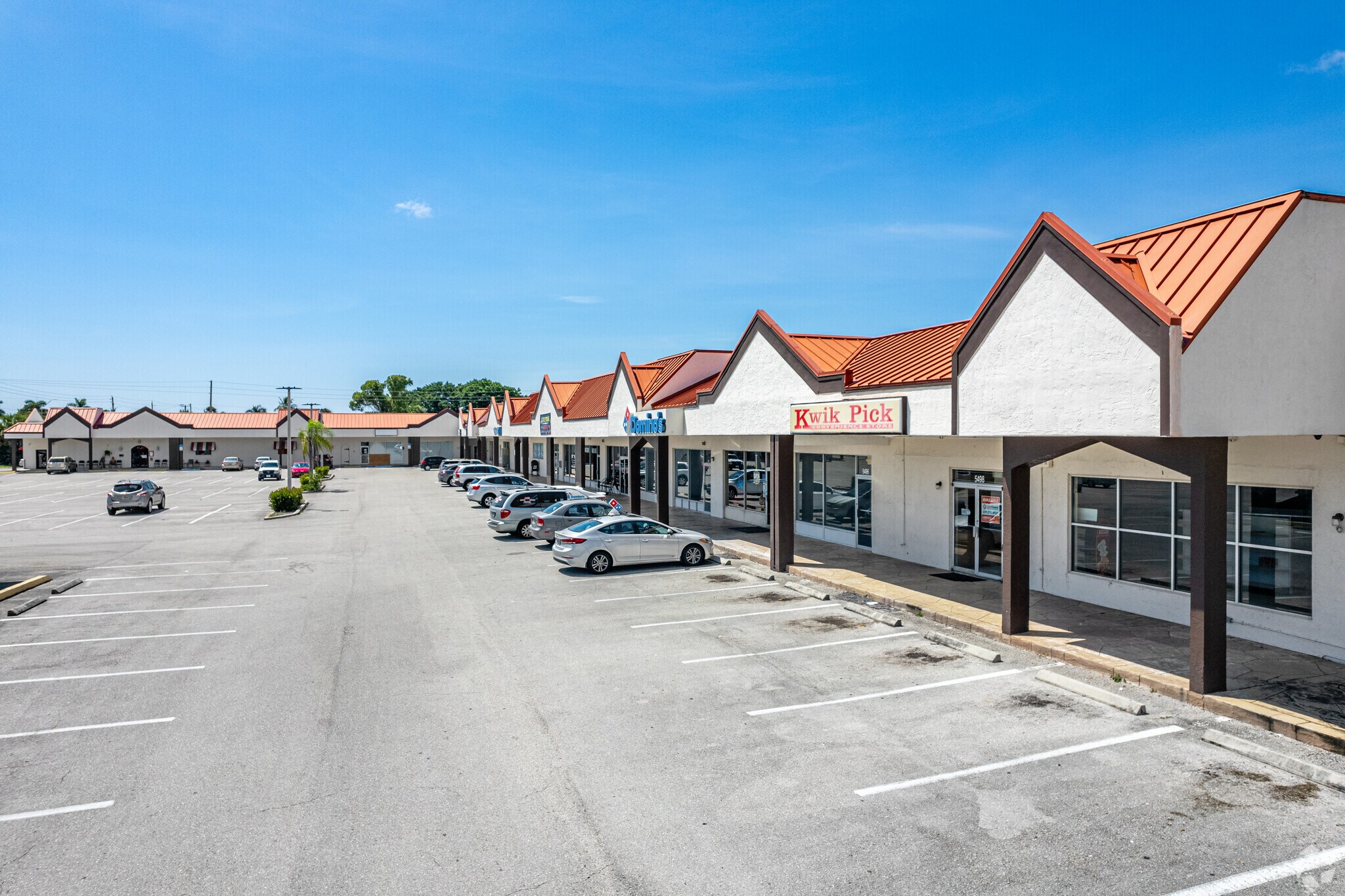 5422-5498 Rattlesnake Hammock Rd, Naples, FL for sale Building Photo- Image 1 of 1