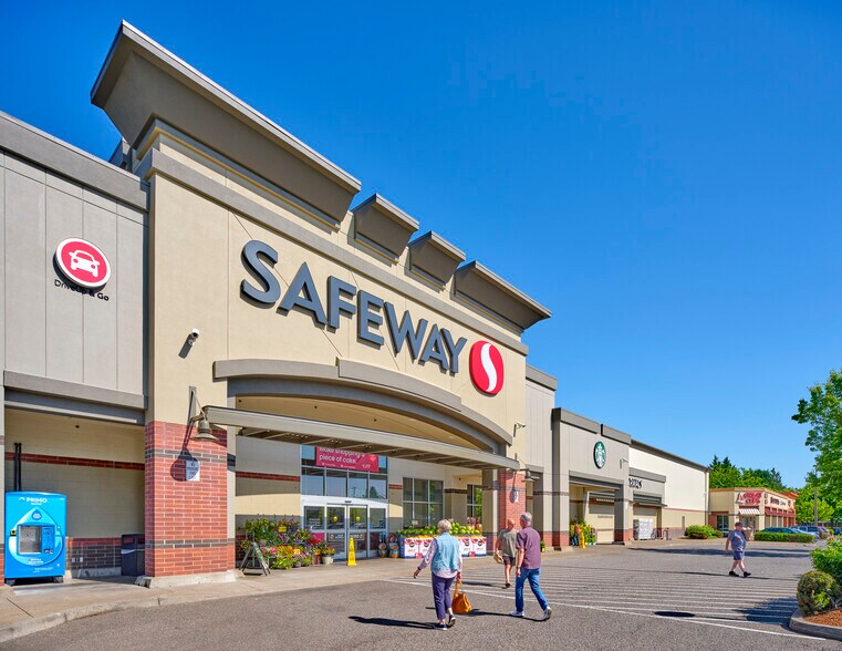 Hillsboro Market Center portfolio of 8 properties for sale on LoopNet.com - Primary Photo - Image 1 of 8