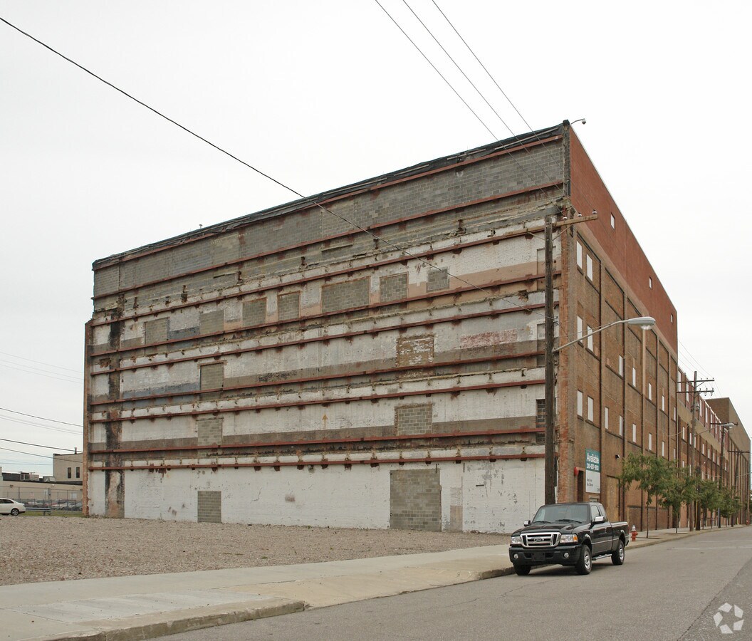 14251625 Rockwell Ave, Cleveland, OH 44114