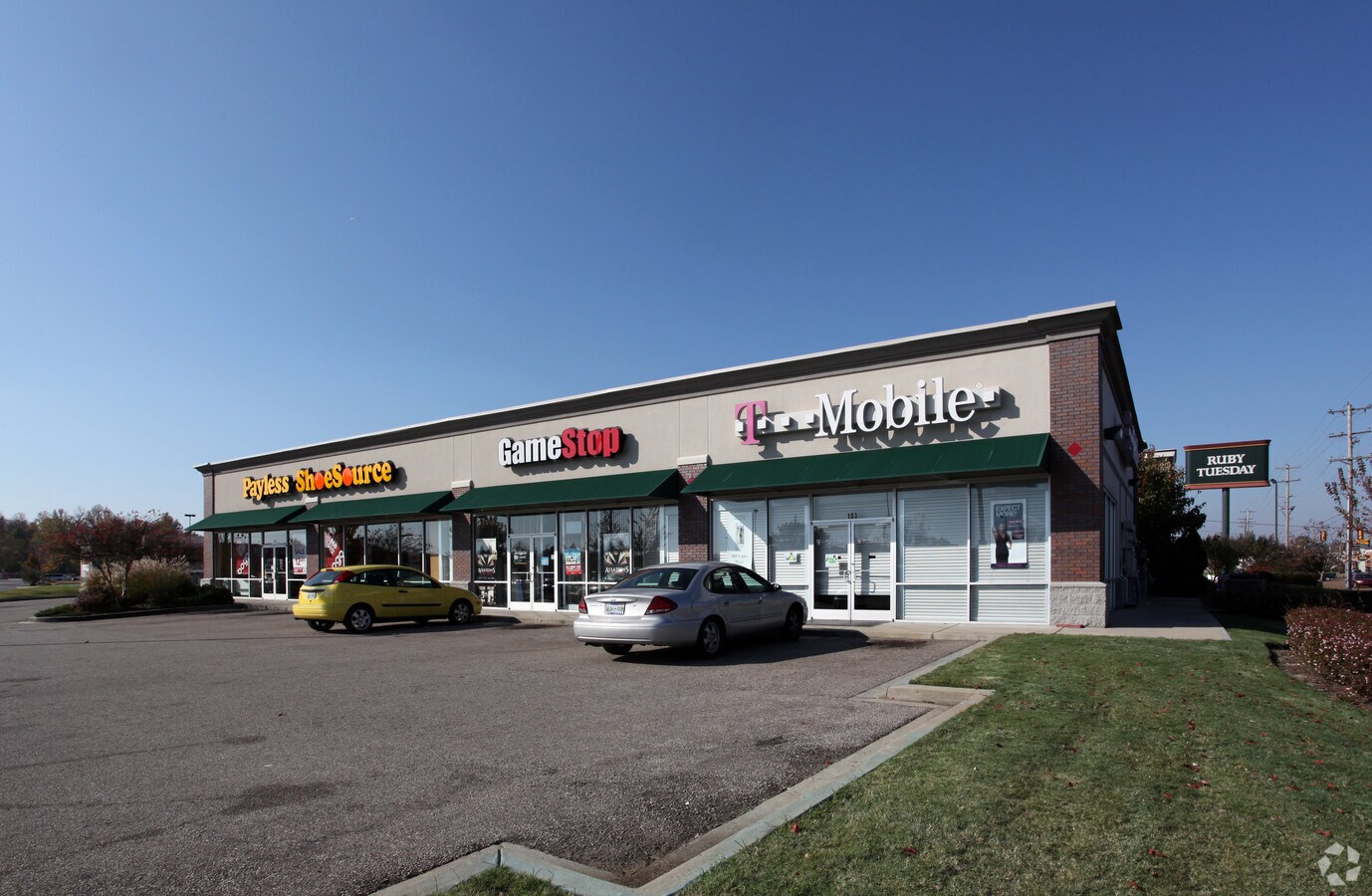 7539 Winchester Rd, Memphis, TN 38125