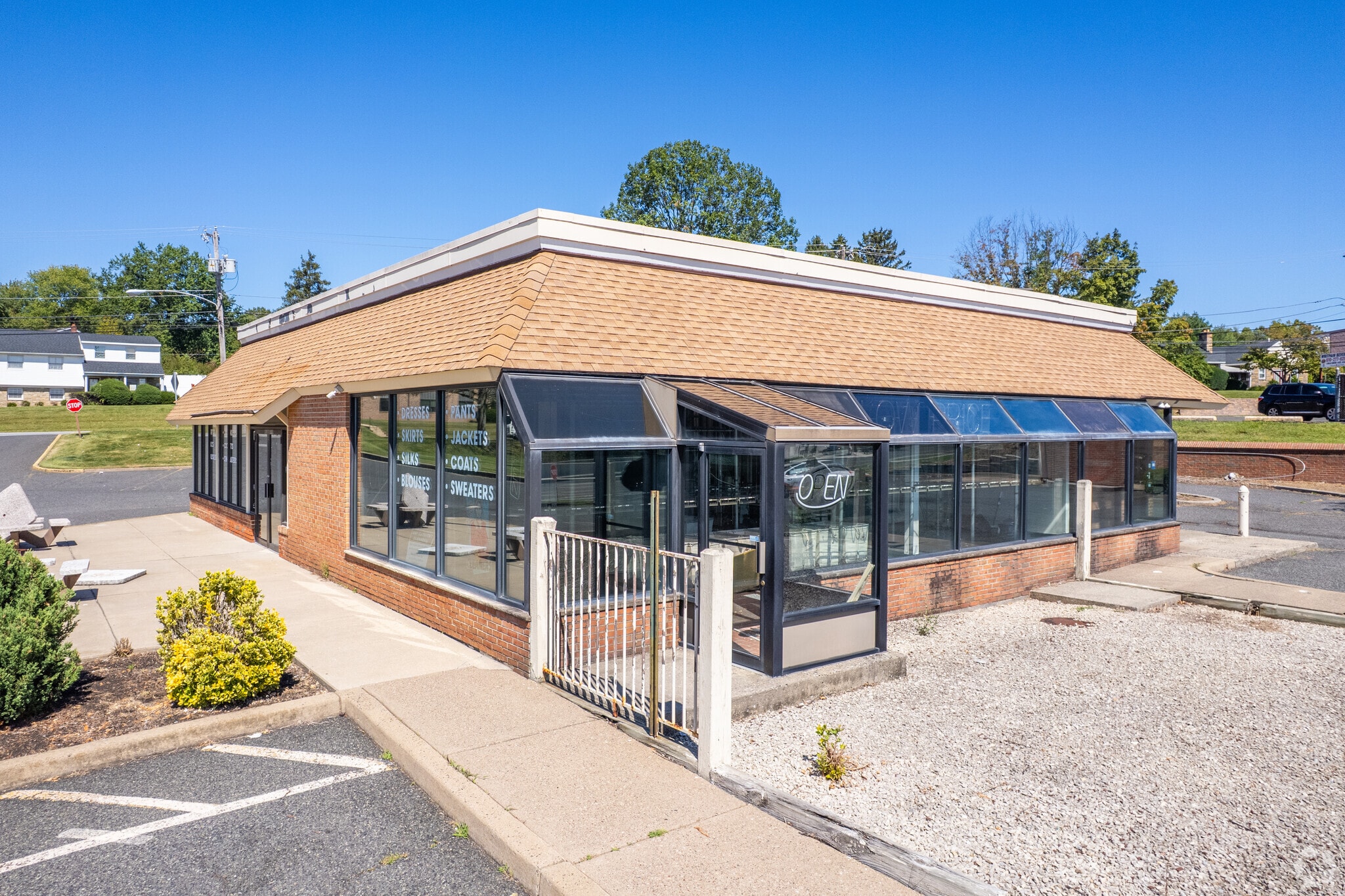 1721 Dekalb Pike, Blue Bell, PA for lease Primary Photo- Image 1 of 6