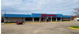 More details for 702 Dixie Dr, Clute, TX - Retail for Lease