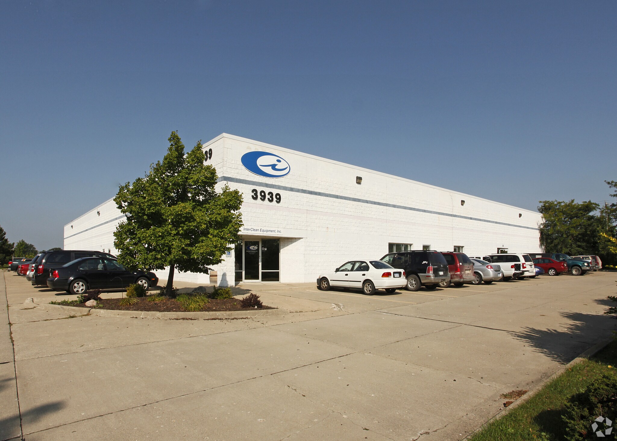 3939 Bestech Dr, Ypsilanti, MI for sale Primary Photo- Image 1 of 1