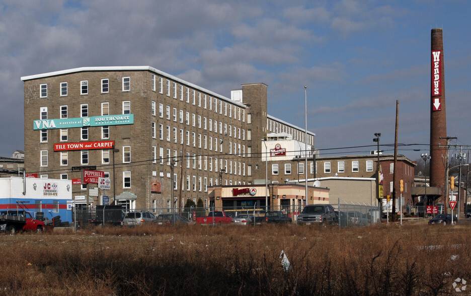 502 Bedford St, Fall River, MA for sale - Building Photo - Image 1 of 1