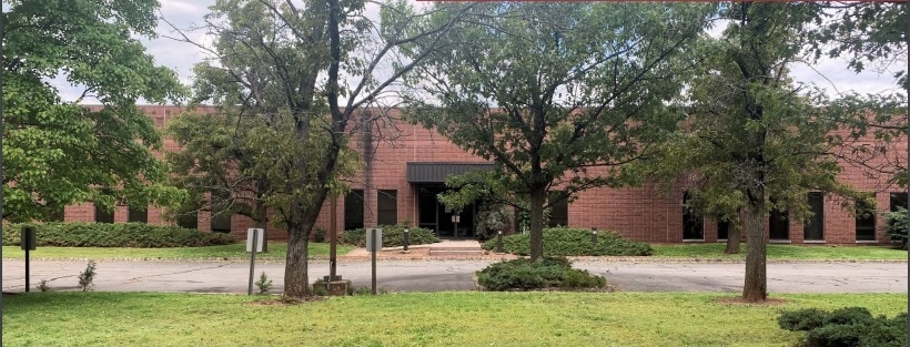 240 Circle Dr N, Piscataway, NJ for sale - Building Photo - Image 3 of 7