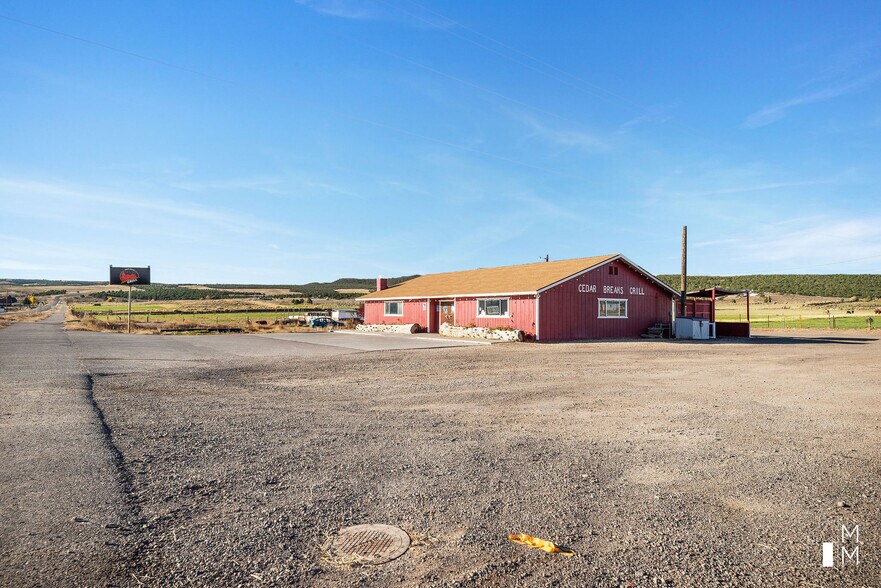 608 S Main St, Panguitch, UT 84759