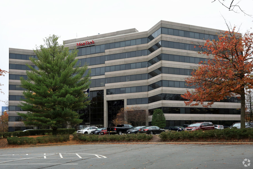 12015 Lee Jackson Memorial Hwy, Fairfax, VA for lease - Building Photo - Image 1 of 3