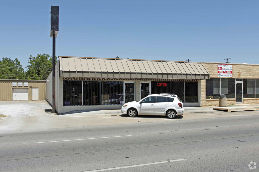 317 W Gray St, Norman, OK for lease - Building Photo - Image 1 of 8