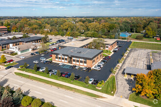 667-675 E Big Beaver Rd, Troy, MI - AERIAL  map view