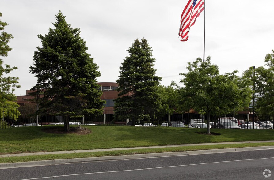 2250 W Parkway Blvd, West Valley City, UT for sale - Building Photo - Image 2 of 8