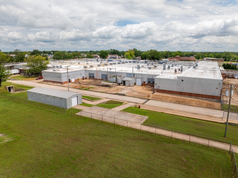 650 Hwy 412 W, Siloam Springs, AR for lease - Building Photo - Image 3 of 12
