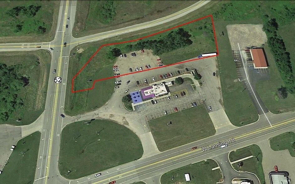 2994 W Lansing Rd, Perry, MI for sale - Building Photo - Image 1 of 1