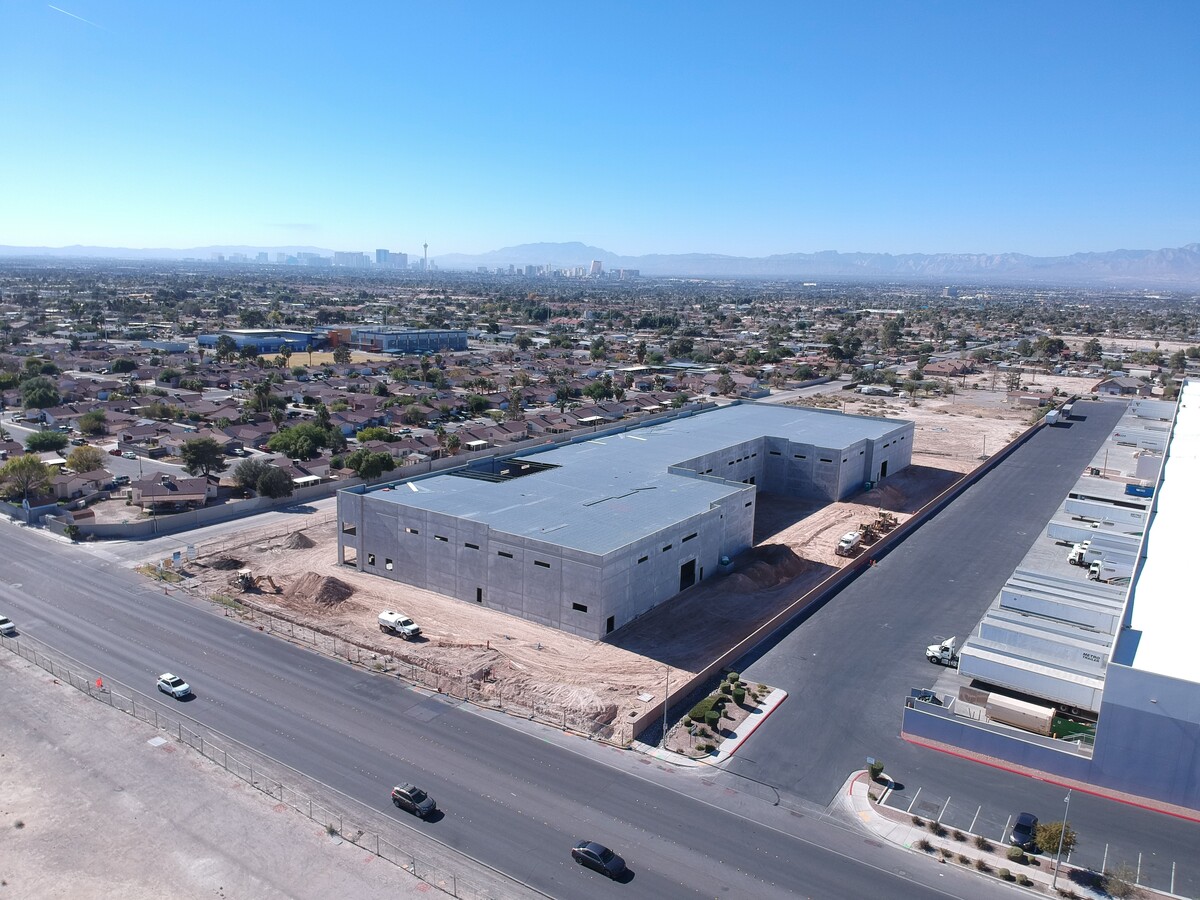 2635 N Lamb Blvd, Las Vegas, NV 89115 - Industrial for Sale | LoopNet