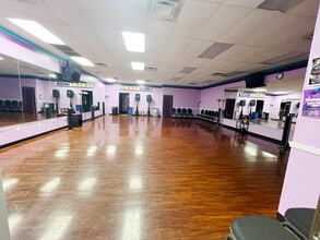 7430 S 48th St, Phoenix, AZ for lease Building Photo- Image 1 of 5