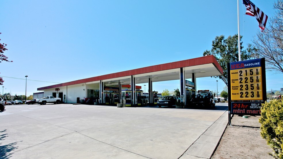 603 Lincoln Ave, Napa, CA for lease - Building Photo - Image 2 of 8