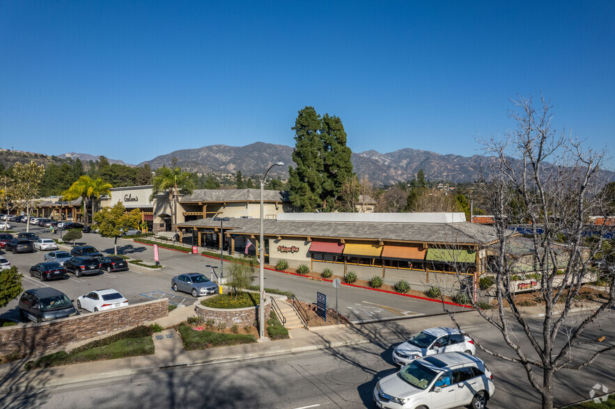 635 Foothill Blvd, La Canada, CA for lease - Building Photo - Image 2 of 11