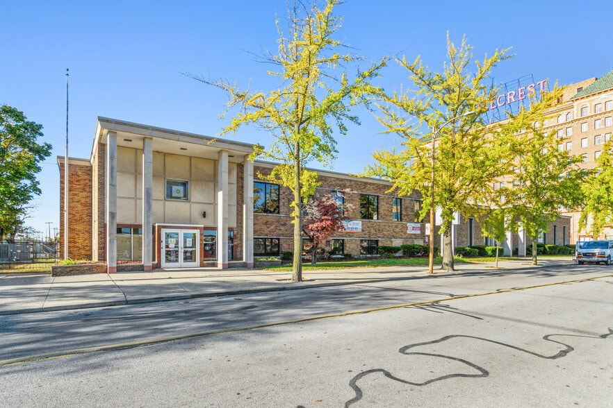 1511 Madison Ave, Toledo, OH for sale - Building Photo - Image 1 of 12