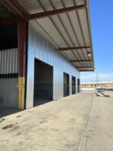 561 N American St, Shafter, CA for lease Building Photo- Image 2 of 4