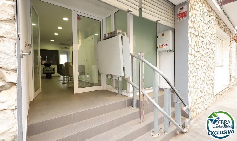 Multifamily in Roses, Gerona for sale - Building Photo - Image 2 of 3