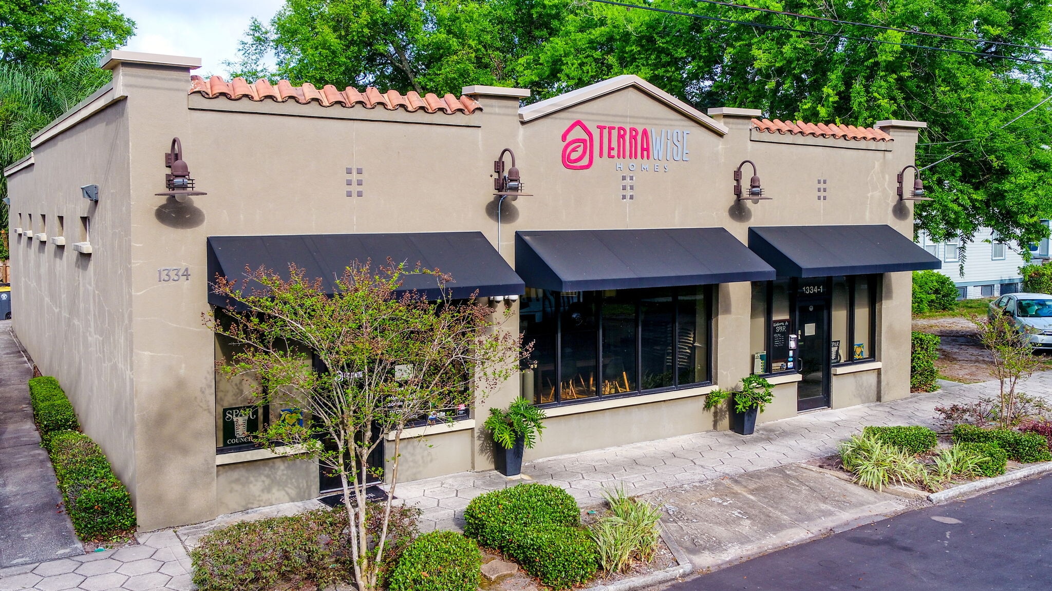 1334 Walnut St, Jacksonville, FL for lease Primary Photo- Image 1 of 41